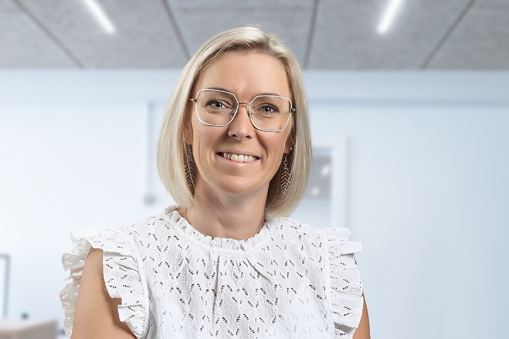 Louise Toft Hansen, Bogholder